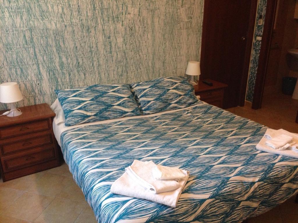 B & B Leonard Acqui Rome Room photo